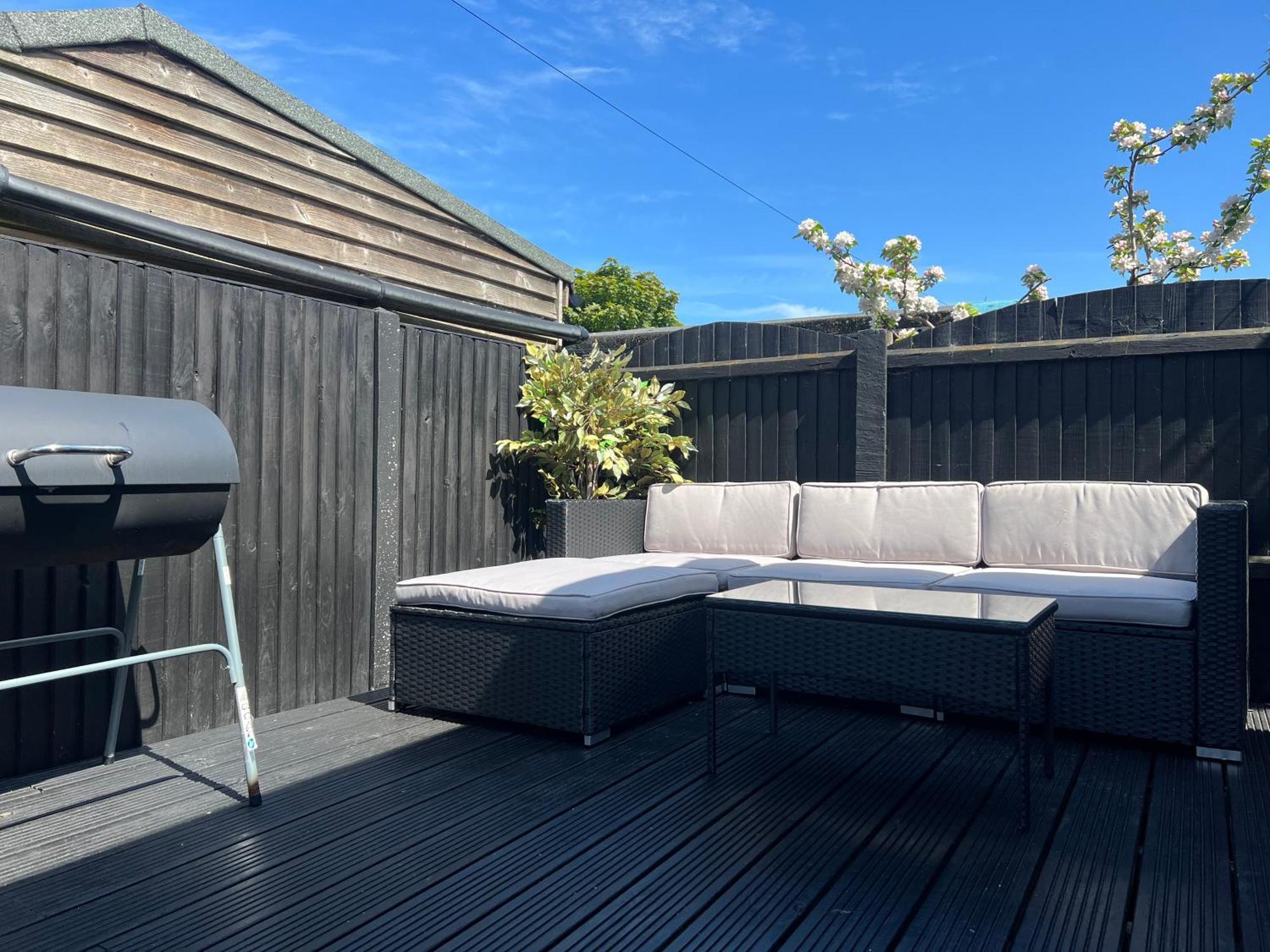 The Broadway Beach House With Hot Tub 헌베이 외부 사진