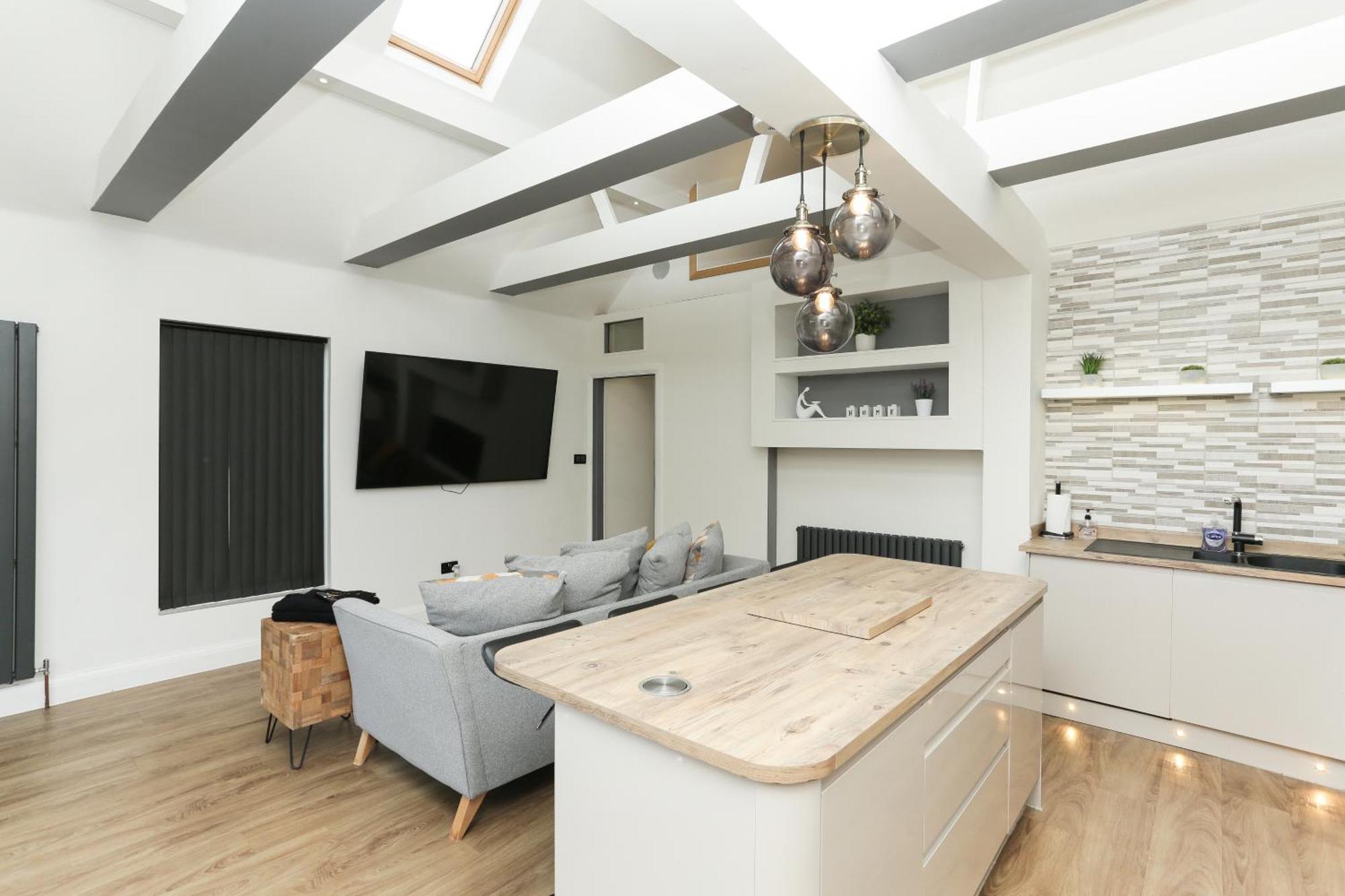 The Broadway Beach House With Hot Tub 헌베이 외부 사진